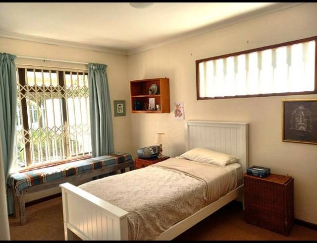 3 BEDROOM HOUSE FOR SALE IN FISH HOEK